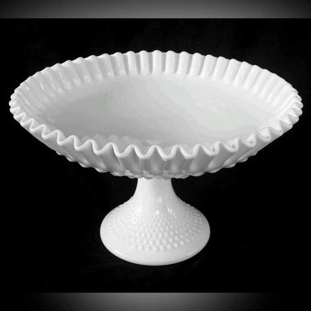 Large vintage mid-century Fenton hobnail milk glass compote mint condition 1960s - Picture 5 of 7